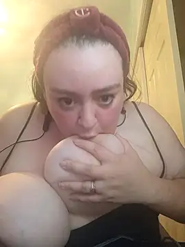 lazyPanda94 online show from December 1, 10:15 pm