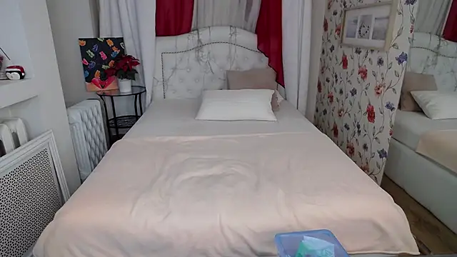 AmiHotGranny online show from January 12, 12:55 pm