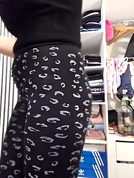 AnaFoxxy online show from November 27, 8:05 am