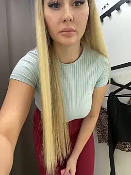 Deonta  online show from December 11, 5:15 pm