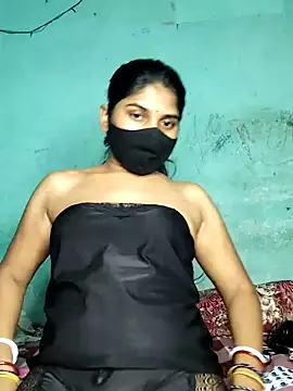 Snapshot of Luv_Adite20 chatting on February 4, 8:38 pm Luv Adite20 online show from February 4, 8:38 pm