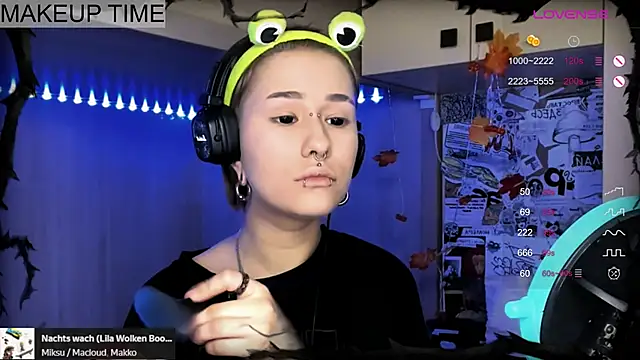 say mary online show from December 15, 10:47 pm