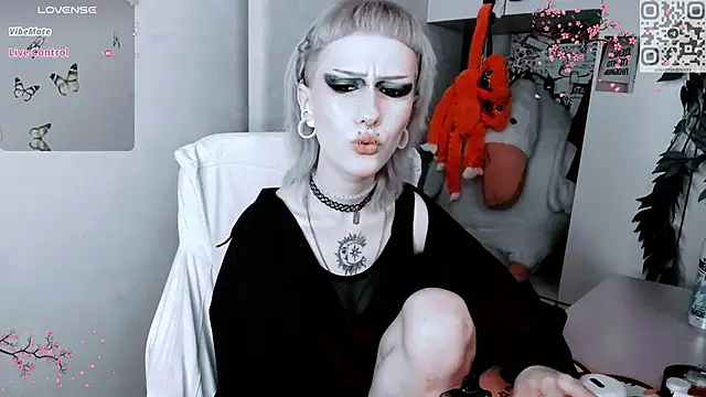 say mary online show from November 16, 10:10 am