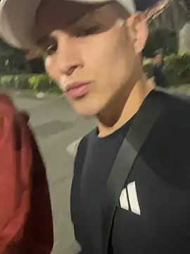 Alex Teau online show from February 27, 4:52 am