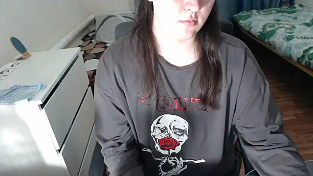 EvaMiron online show from December 3, 2:04 pm