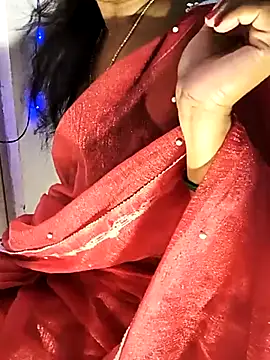 FANTASY QUEEN 07 online show from October 21, 9:10 am