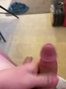 bjim03425 online show from April 11, 3:49 pm