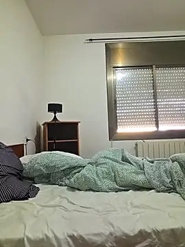 Snapshot of crissbadboy chatting on February 10, 1:48 pm crissbadboy online show from February 10, 1:48 pm