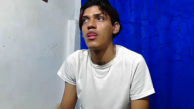 Samuelsince online show from April 7, 8:37 am