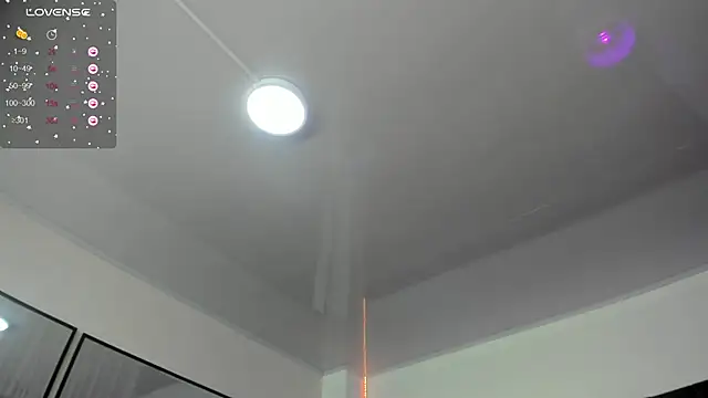 natalia curvy1 online show from February 28, 5:37 pm