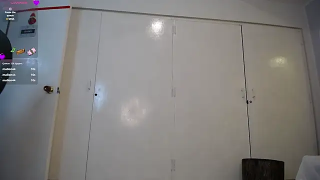 genesis moretz online show from December 19, 10:02 am