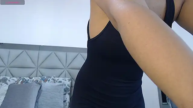 genesis moretz online show from May 16, 6:10 am