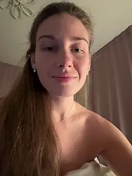 JasminJames online show from October 21, 9:37 pm