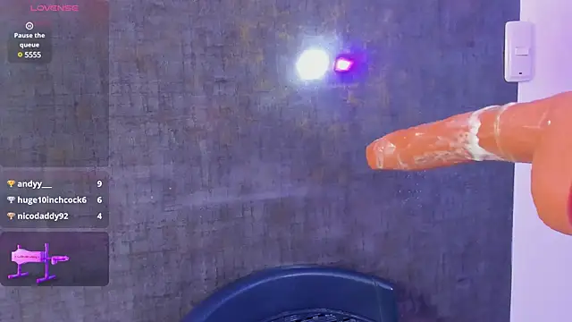 sophia vivas online show from January 30, 4:02 pm