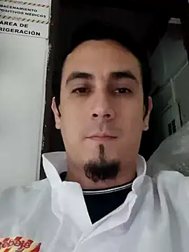 Snapshot of Rejy1992 chatting on December 28, 9:51 pm Rejy1992 online show from December 28, 9:51 pm