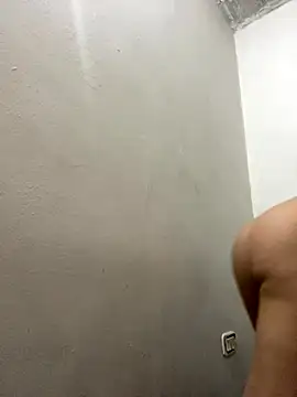 Snapshot of florchu7 chatting on November 1, 6:48 am florchu7 online show from November 1, 6:48 am