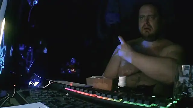 perversalus online show from March 4, 4:18 am