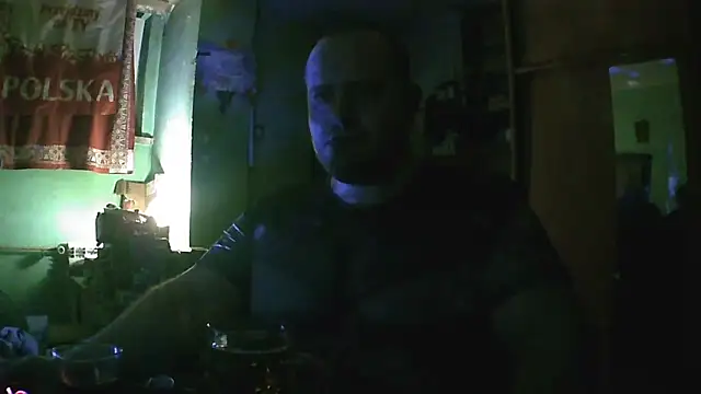 perversalus online show from March 18, 9:40 pm