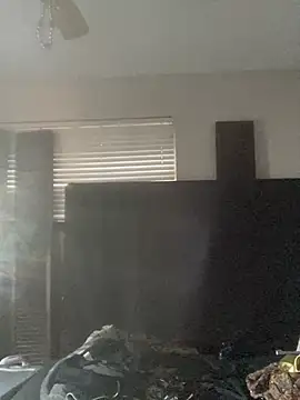 Snapshot of Everlyrose27 chatting on January 12, 10:43 pm Everlyrose27 online show from January 12, 10:43 pm