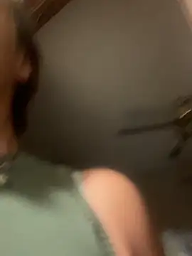 Snapshot of Everlyrose27 chatting on September 23, 12:46 am Everlyrose27 online show from September 23, 12:46 am