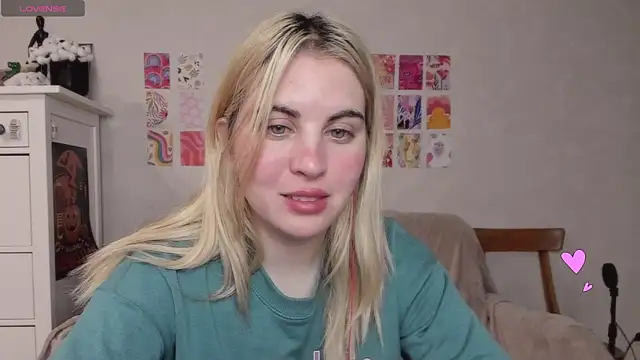 pawpaws online show from December 22, 11:22 am