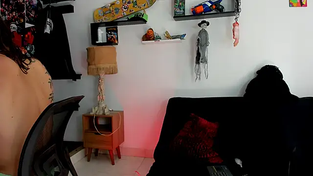 Tom Krakow online show from December 1, 7:36 pm