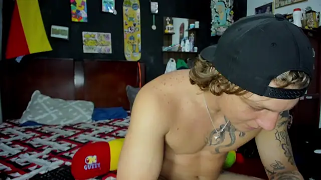 Tom Krakow online show from November 16, 6:57 pm