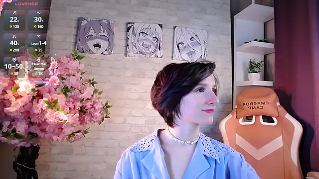 Snapshot of Violet_Veliya chatting on February 8, 3:10 pm Violet Veliya online show from February 8, 3:10 pm