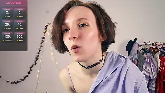 Snapshot of Violet_Veliya chatting on September 26, 5:06 pm Violet Veliya online show from September 26, 5:06 pm