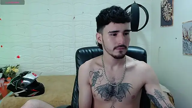 DmitriSanders online show from December 11, 11:43 pm