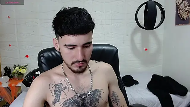 DmitriSanders online show from December 20, 1:03 am