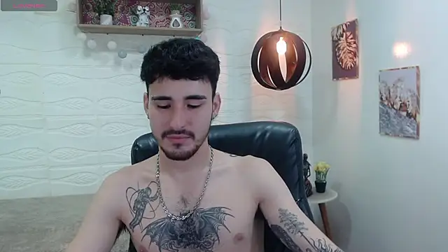 DmitriSanders online show from January 6, 11:42 pm