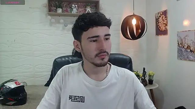 DmitriSanders online show from January 7, 10:19 pm