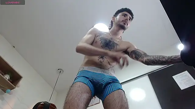 DmitriSanders online show from January 9, 11:24 pm