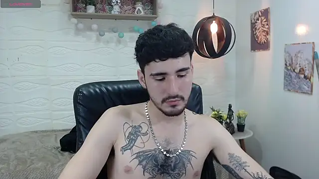 DmitriSanders online show from January 10, 2:25 am