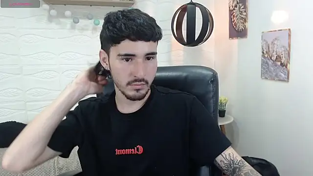 DmitriSanders online show from January 29, 12:01 am