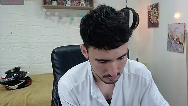 DmitriSanders online show from February 11, 2:46 am