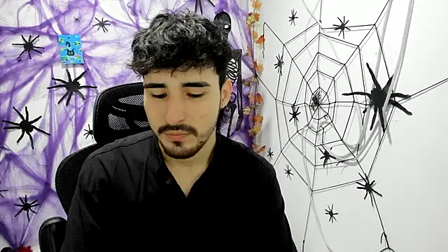 DmitriSanders online show from November 28, 1:52 am