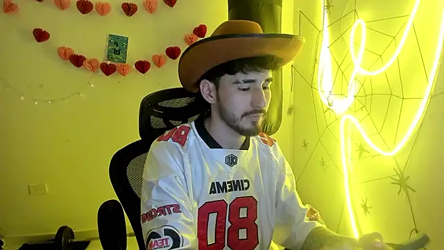 DmitriSanders online show from February 2, 12:09 am