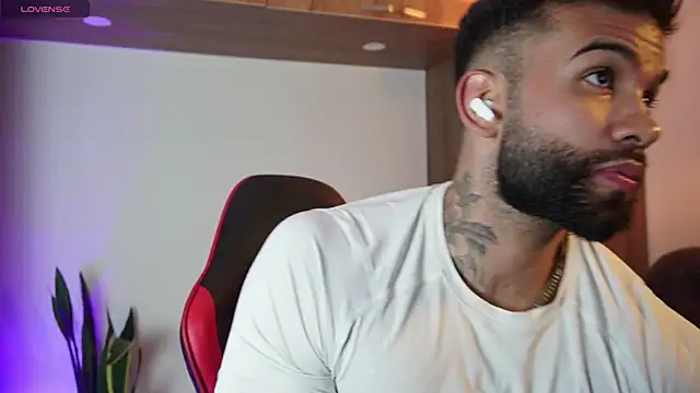 MarkHazze online show from November 7, 10:54 pm