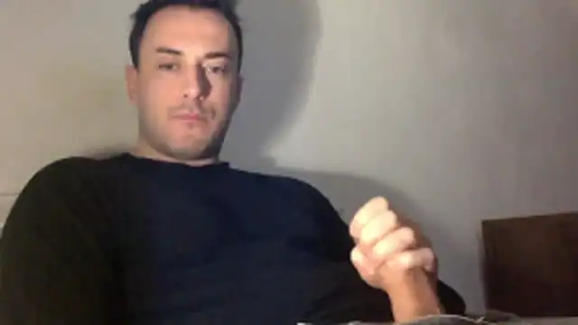 Snapshot of mainnrd chatting on December 14, 1:05 pm mainnrd online show from December 14, 1:05 pm