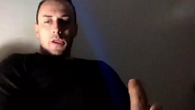 Snapshot of mainnrd chatting on January 14, 3:23 am mainnrd online show from January 14, 3:23 am