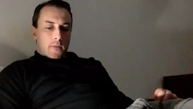 Snapshot of mainnrd chatting on February 13, 2:13 pm mainnrd online show from February 13, 2:13 pm