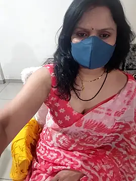 Snapshot of khushikhushi chatting on May 18, 5:19 pm khushikhushi online show from May 18, 5:19 pm