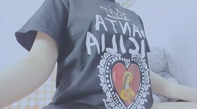 Snapshot of Linh_diudang chatting on January 5, 2:27 am Linh diudang online show from January 5, 2:27 am