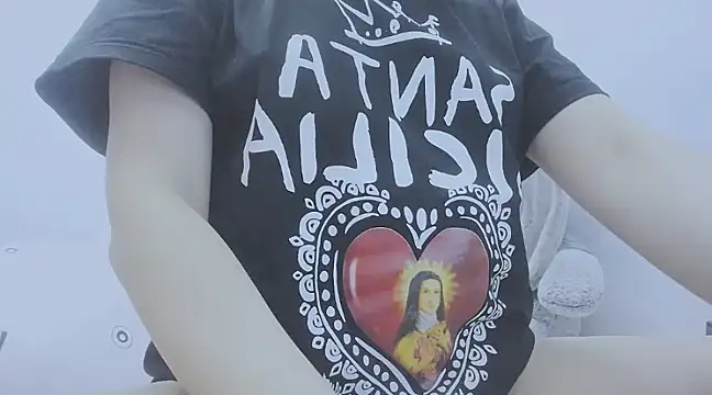 Snapshot of Linh_diudang chatting on February 19, 1:50 pm Linh diudang online show from February 19, 1:50 pm