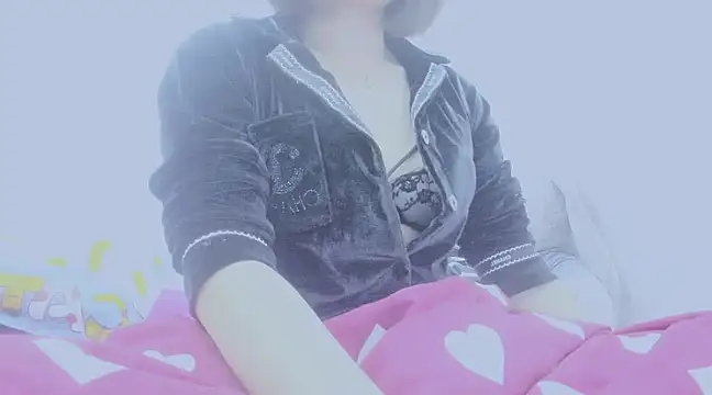 Snapshot of Linh_diudang chatting on March 1, 2:55 pm Linh diudang online show from March 1, 2:55 pm