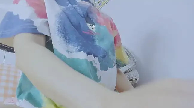 Snapshot of Linh_diudang chatting on March 7, 1:51 pm Linh diudang online show from March 7, 1:51 pm