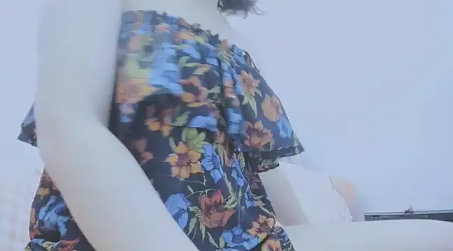 Snapshot of Linh_diudang chatting on March 8, 2:40 pm Linh diudang online show from March 8, 2:40 pm