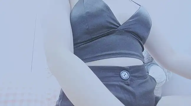 Snapshot of Linh_diudang chatting on March 20, 1:59 pm Linh diudang online show from March 20, 1:59 pm